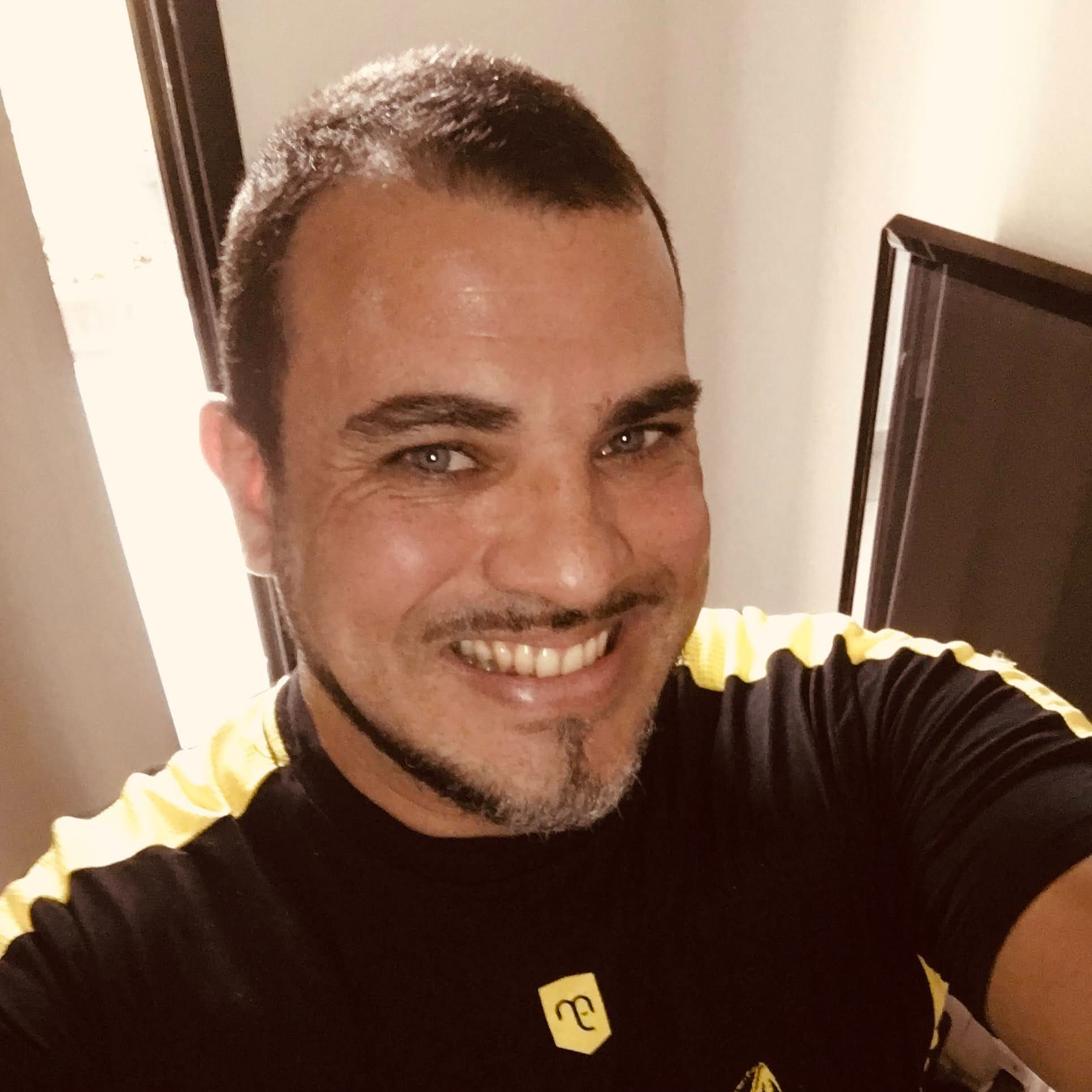 Douglas Costa Rozalem